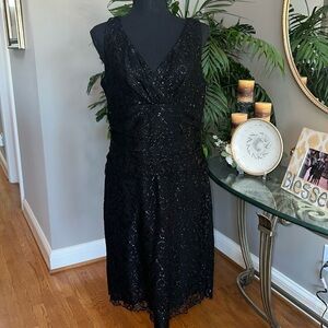 Ralph Lauren women's black lace cocktail dress 🖤 size 14 Petite EUC side zipper